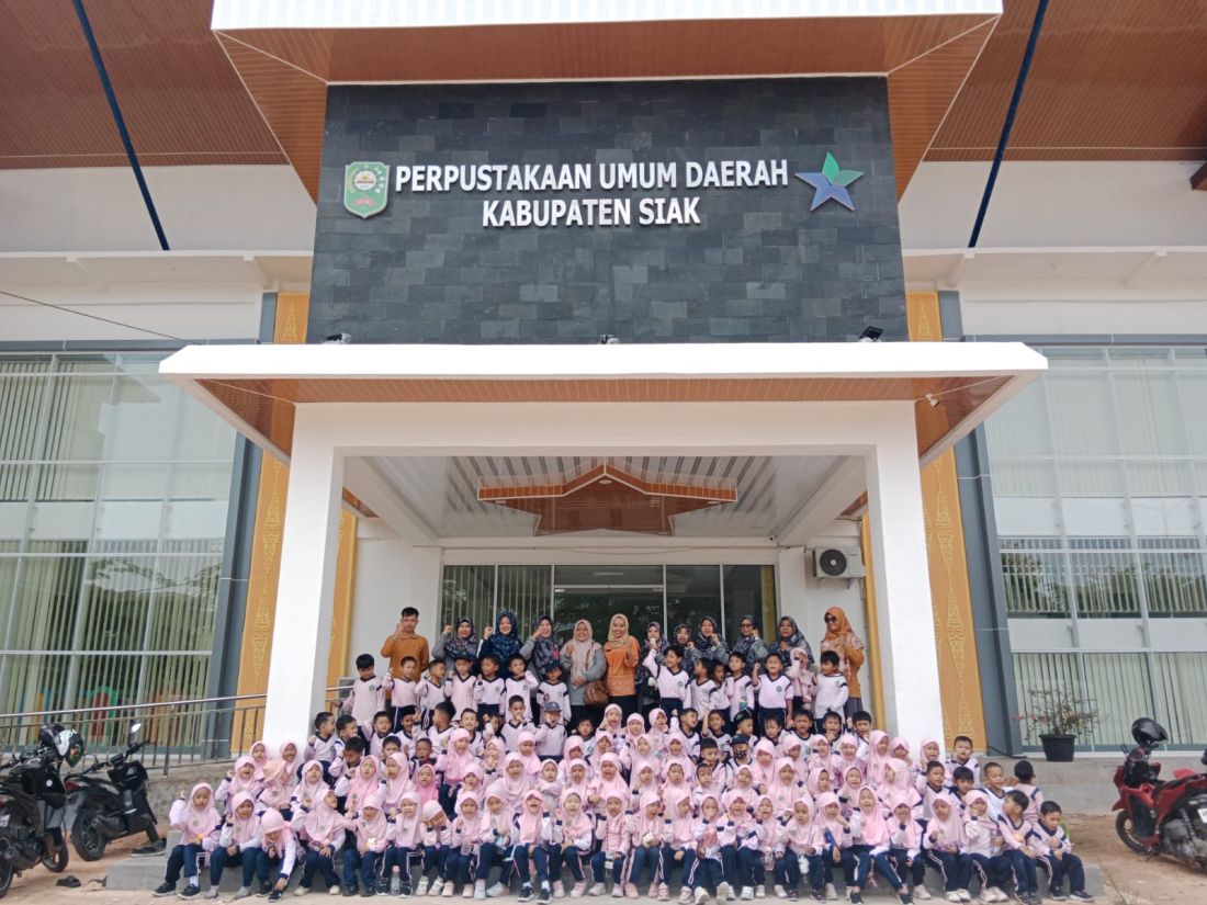 Cover : Kunjungan Edukasi Perpustakaan Umum Daerah Kabupaten Siak