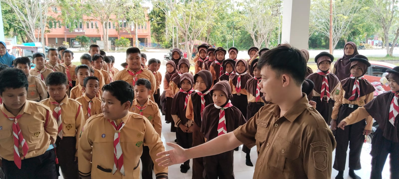 Perpustakaan Daerah Siak Sambut Puluhan Siswa dalam Rangka Study Tour Edukasi